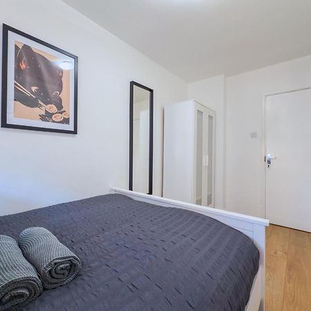 Bright Stockwell Rooms London Exterior photo