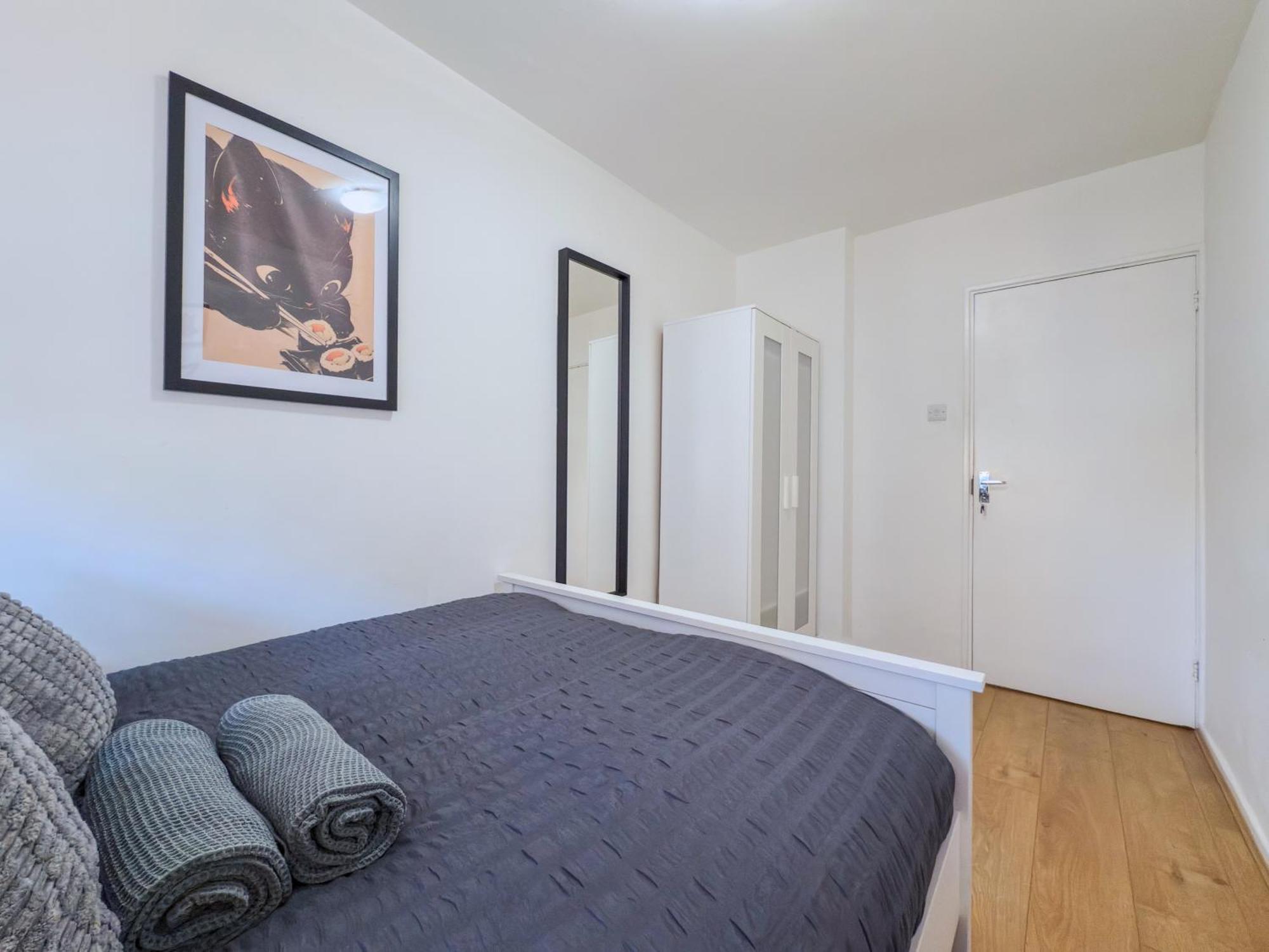 Bright Stockwell Rooms London Exterior photo